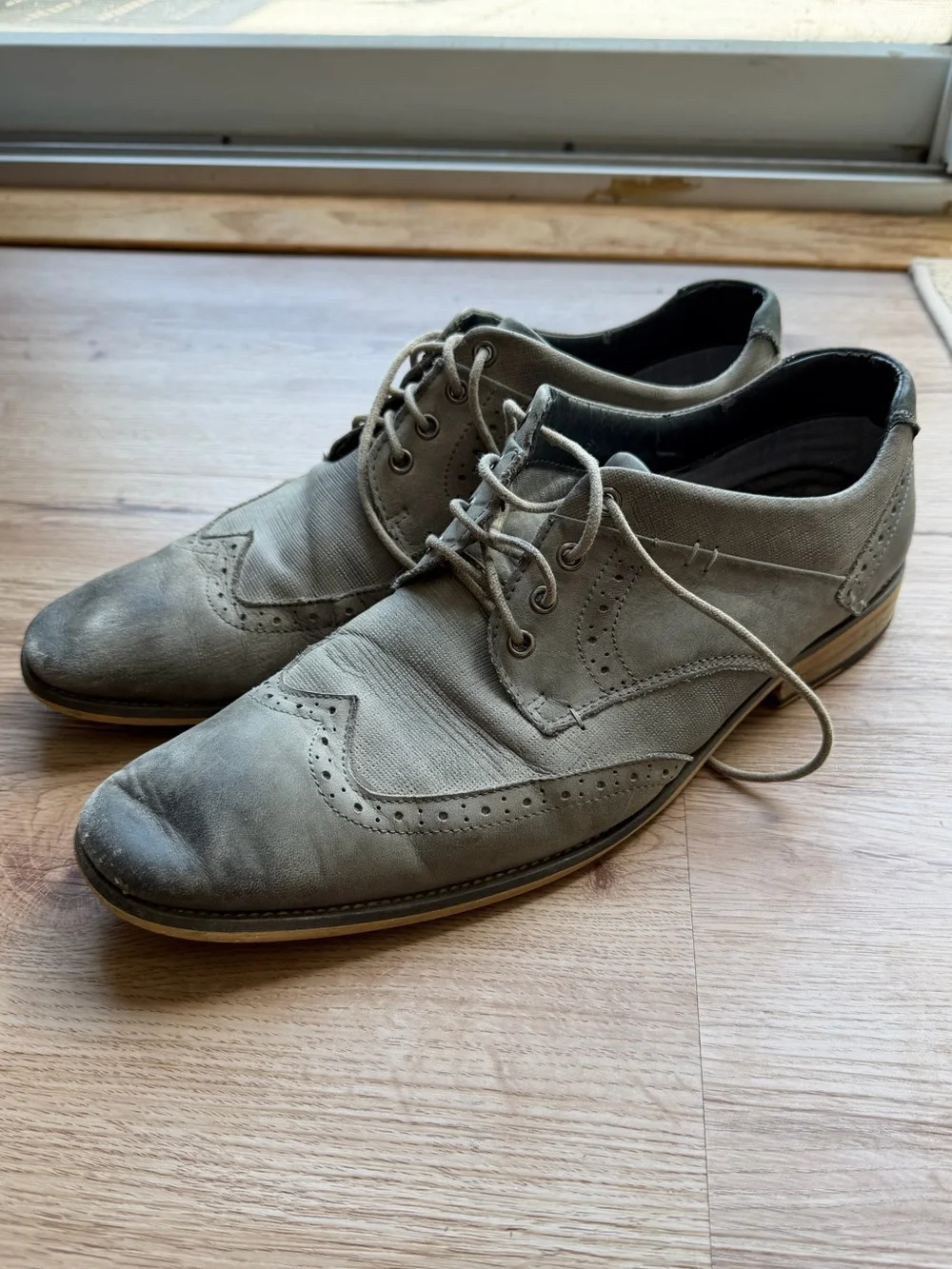 Steve Madden Men's Grey Wingtip Oxford Lace-Up Shoes